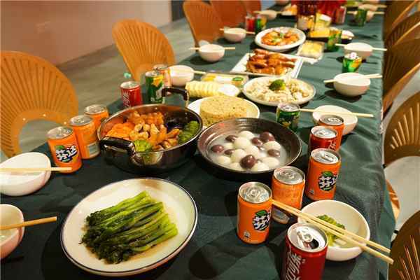 不会下厨还不会下单嘛，今年七鲜豪横年夜饭安排上