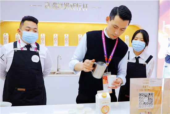 每日鲜语亮相HOTELEX国际酒店及餐饮业博览会,共探精品咖啡原料市场新标杆